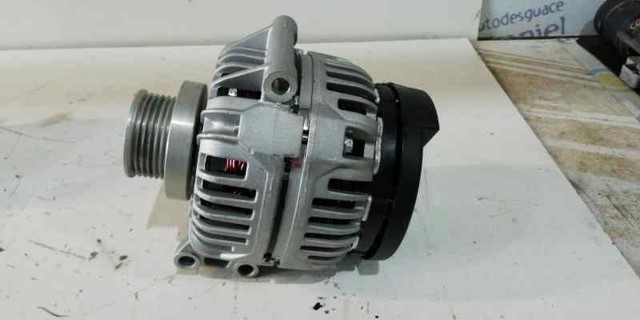 0124415038 RENAULT Alternador  disponible Ourense