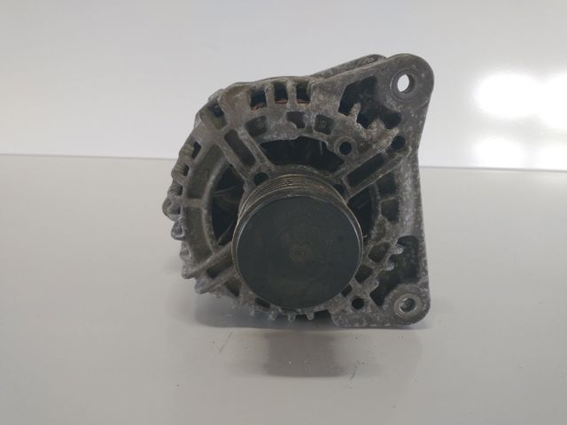 0124425093 RENAULT Alternador comprar Bilbao