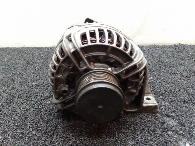 0124525014 VOLVO Alternador  en stock Huelva