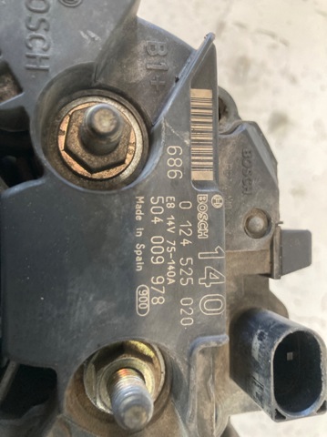 0124525020 Alternador  en stock Castellón