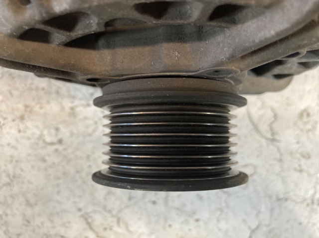 FIAT 0124525020 Alternador  disponible Lugo