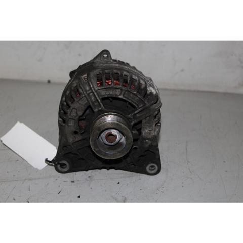 0124525043 RENAULT Alternador  en stock Huelva