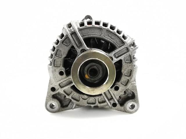 0124525043 RENAULT Alternador  disponible Alicante