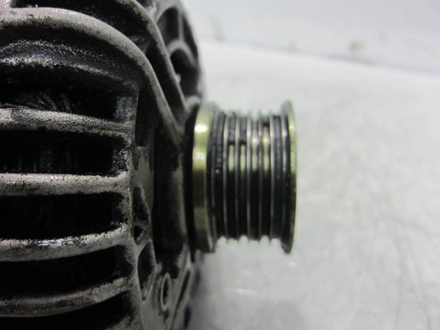 0124525043 Alternador  comprar en Pontevedra