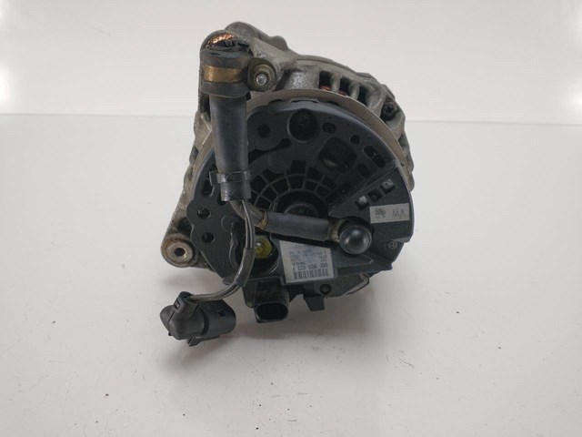 0124525066 VAG Alternador  en stock Gandía