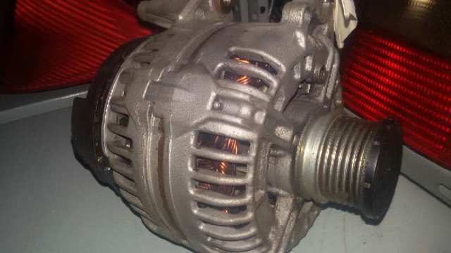 VAG 0124525114 Alternador comprar Barcelona