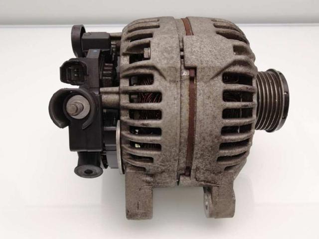 0124525126 Alternador  en stock Sabadell