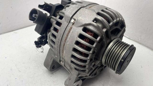 0124525126 Alternador  en stock Castellón