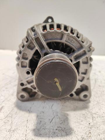 0124525139 RENAULT Alternador  en stock Córdoba