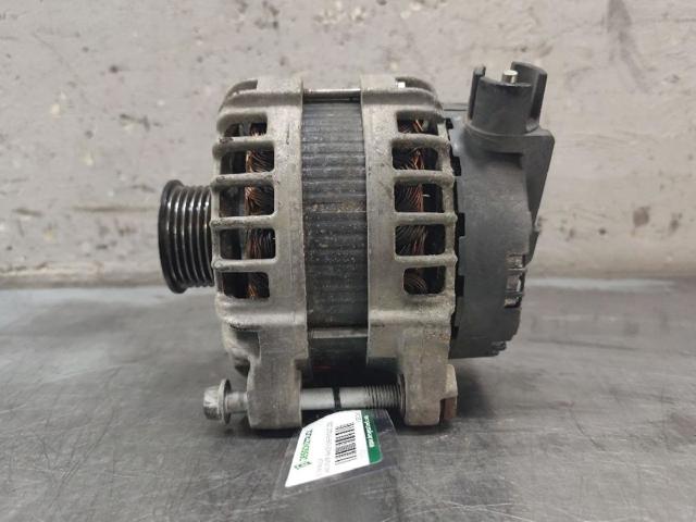 0125812068 LAND ROVER Alternador  disponible Alicante