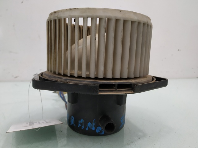 0130111153 NISSAN Motor del ventilador del calefactor  disponible Vigo