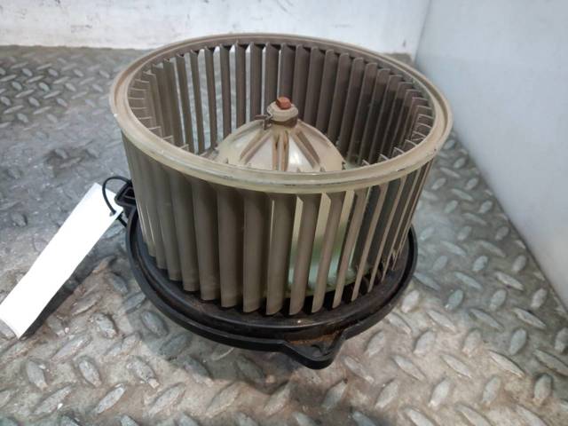 Motor calefaccion para mitsubishi carisma 1.6 (da1a) 4g92 0130111191