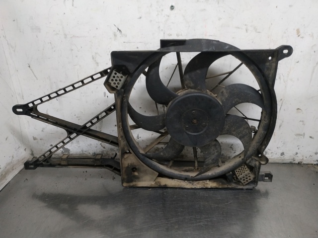 Ventilador, refrigeración motor 0130303246 OPEL