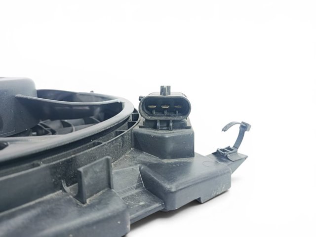 0130303960 OPEL Ventilador eléctrico de refrigeración completo (motor y hélice)  comprar en Oviedo