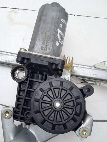 MERCEDES 0130821672 Mecanismo de elevalunas delantero derecha  en stock Terrassa