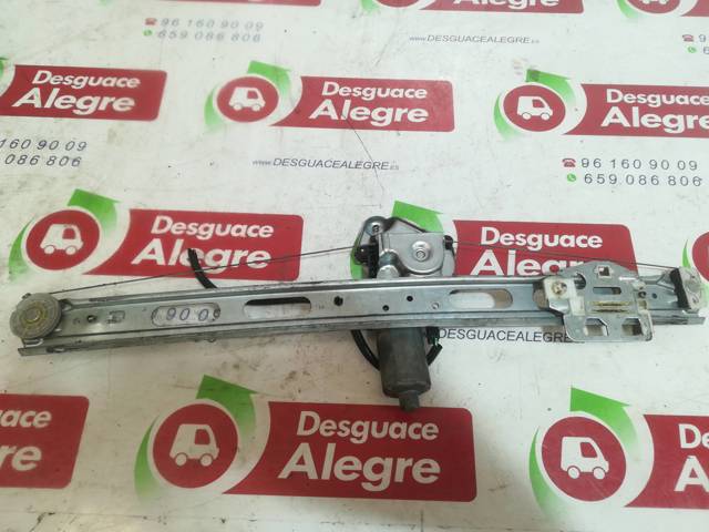 MERCEDES 0130821672 Mecanismo de elevalunas de la puerta delantera derecha  disponible Valladolid