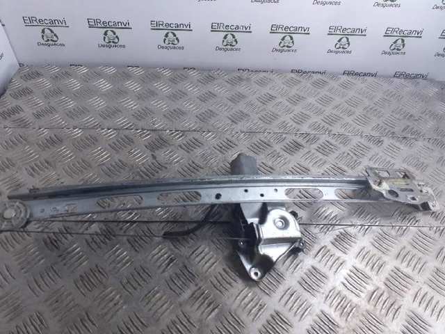 MERCEDES 0130821673 Mecanismo de elevalunas delantero izquierdo  en stock Salamanca