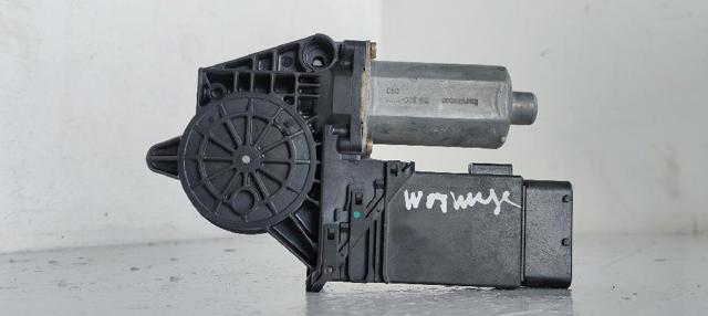 0130821694 Motor del elevalunas de la puerta delantera derecha comprar Girona