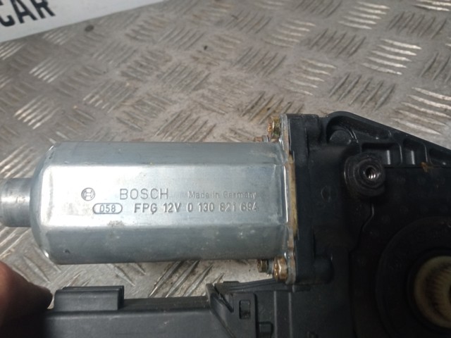 0130821694 VAG Motor del elevalunas de la puerta delantera derecha  disponible Alicante
