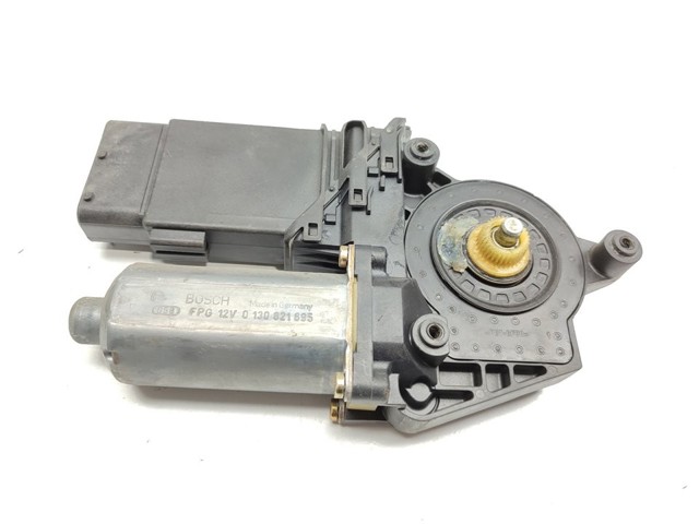 VAG 0130821695 Motor del elevalunas de la puerta delantera izquierda  comprar en Murcia