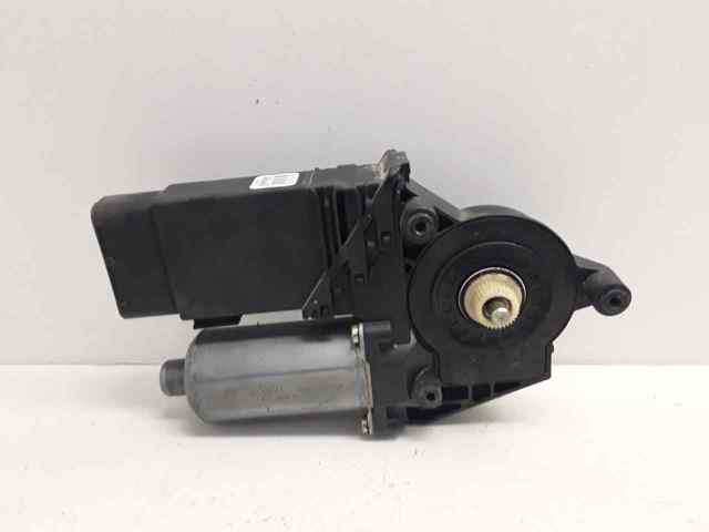 0130821695 VAG Motor del elevalunas eléctrico  en stock Huelva