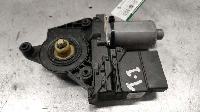0130821697 VAG