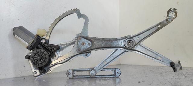 0130821709 Motor del elevalunas de la puerta delantera derecha comprar Sevilla
