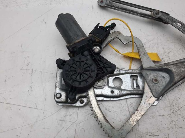 0130821709 Motor del elevalunas de la puerta delantera derecha  comprar en Pontevedra