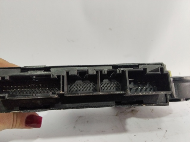 0130821764 VAG Mecanismo de elevalunas de la puerta delantera derecha  comprar en Oviedo