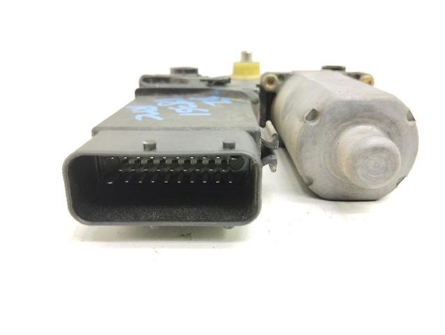 VAG 0130821765 Motor del elevalunas de la puerta delantera izquierda  comprar en Murcia