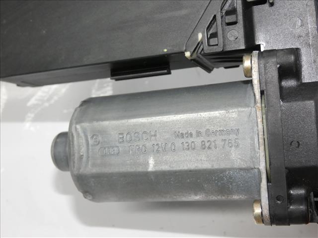 0130821765 Motor del elevalunas de la puerta delantera izquierda  comprar en Zaragoza