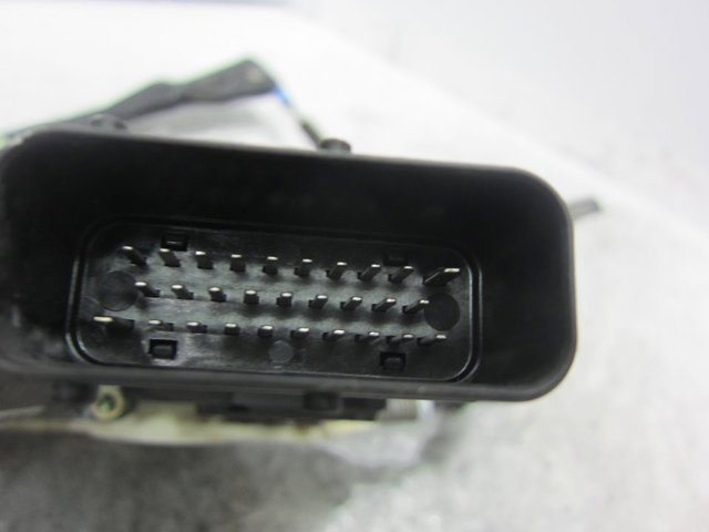 0130821765 Motor del elevalunas de la puerta delantera izquierda  disponible Málaga