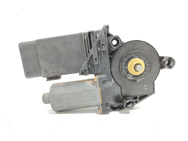 0130821765 Motor del elevalunas eléctrico  en stock Granada