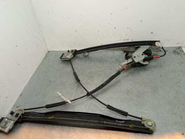 0130821774 VAG Motor del elevalunas de la puerta delantera derecha  comprar en Jaén