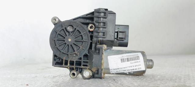 0130821775 VAG Motor del elevalunas eléctrico  en stock Gandía