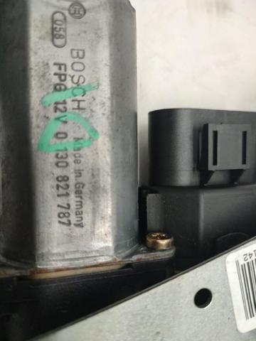 0130821787 Motor del elevalunas de la puerta delantera izquierda  comprar en Pontevedra