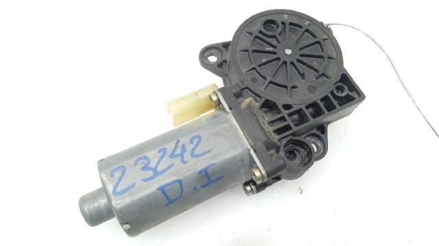 FORD 0130821938 Motor del elevalunas eléctrico  en stock Salamanca