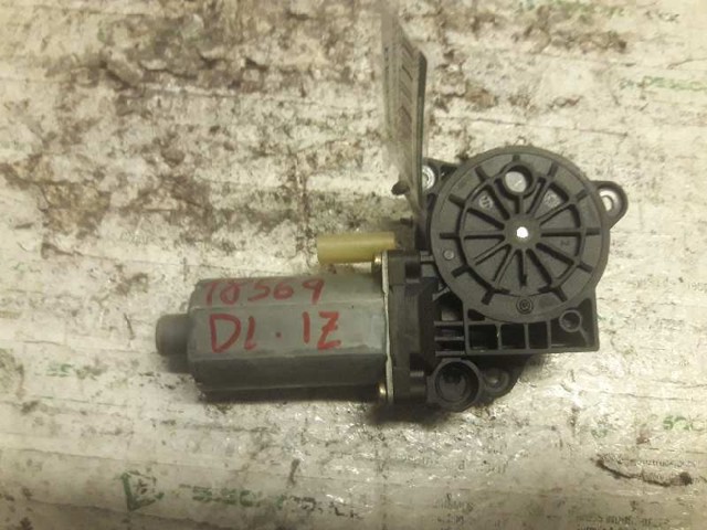 FORD 0130821938 Motor del elevalunas de la puerta delantera izquierda  comprar en Murcia