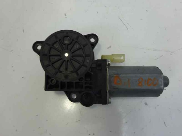0130821939 Motor del elevalunas de la puerta delantera derecha  en stock Granada
