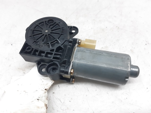 0130821939 FORD Motor del elevalunas de la puerta delantera derecha  comprar en Lleida