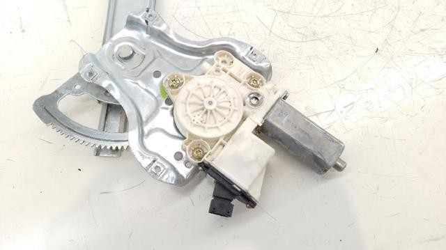 0130822031 TOYOTA Mecanismo de elevalunas de la puerta trasera derecha  en stock Gandía