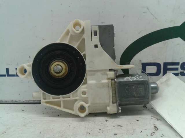 PEUGEOT 0130822200 Motor del elevalunas eléctrico comprar Barcelona