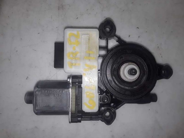 0130822695 VAG