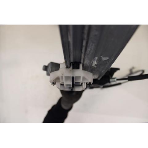 0130822733 Motor del elevalunas de la puerta delantera derecha  disponible Burgos