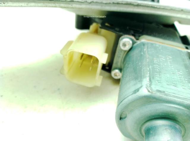 0130822733 FORD Motor del elevalunas de la puerta delantera derecha  en stock Gandía