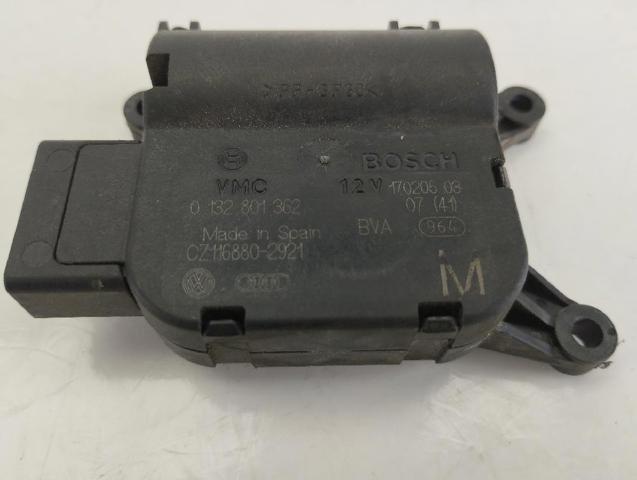 VAG 0132801362 Actuador de compuerta de calefacción  disponible Lugo