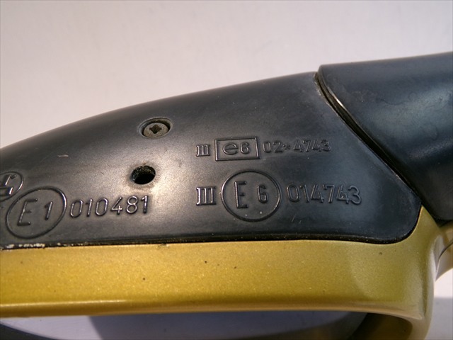 014743 VAG Espejo retrovisor derecho  comprar en Oviedo