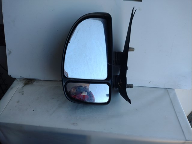 0157143 Peugeot/Citroen