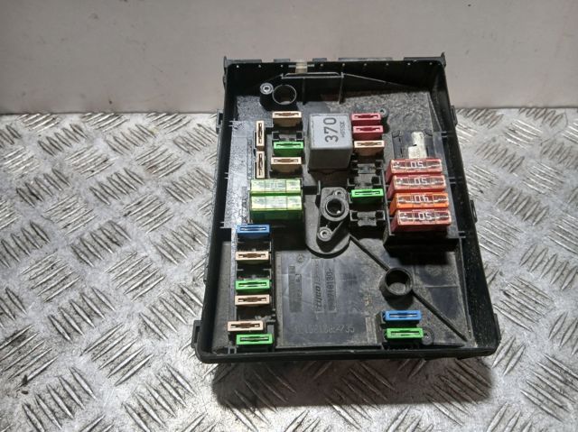 01718130 VAG