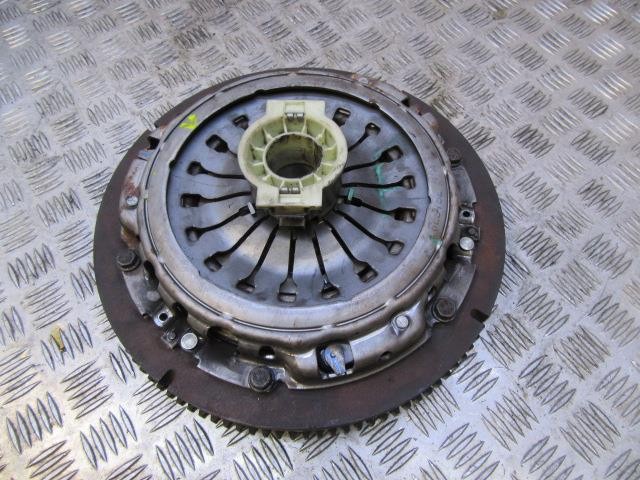 01904749 Iveco